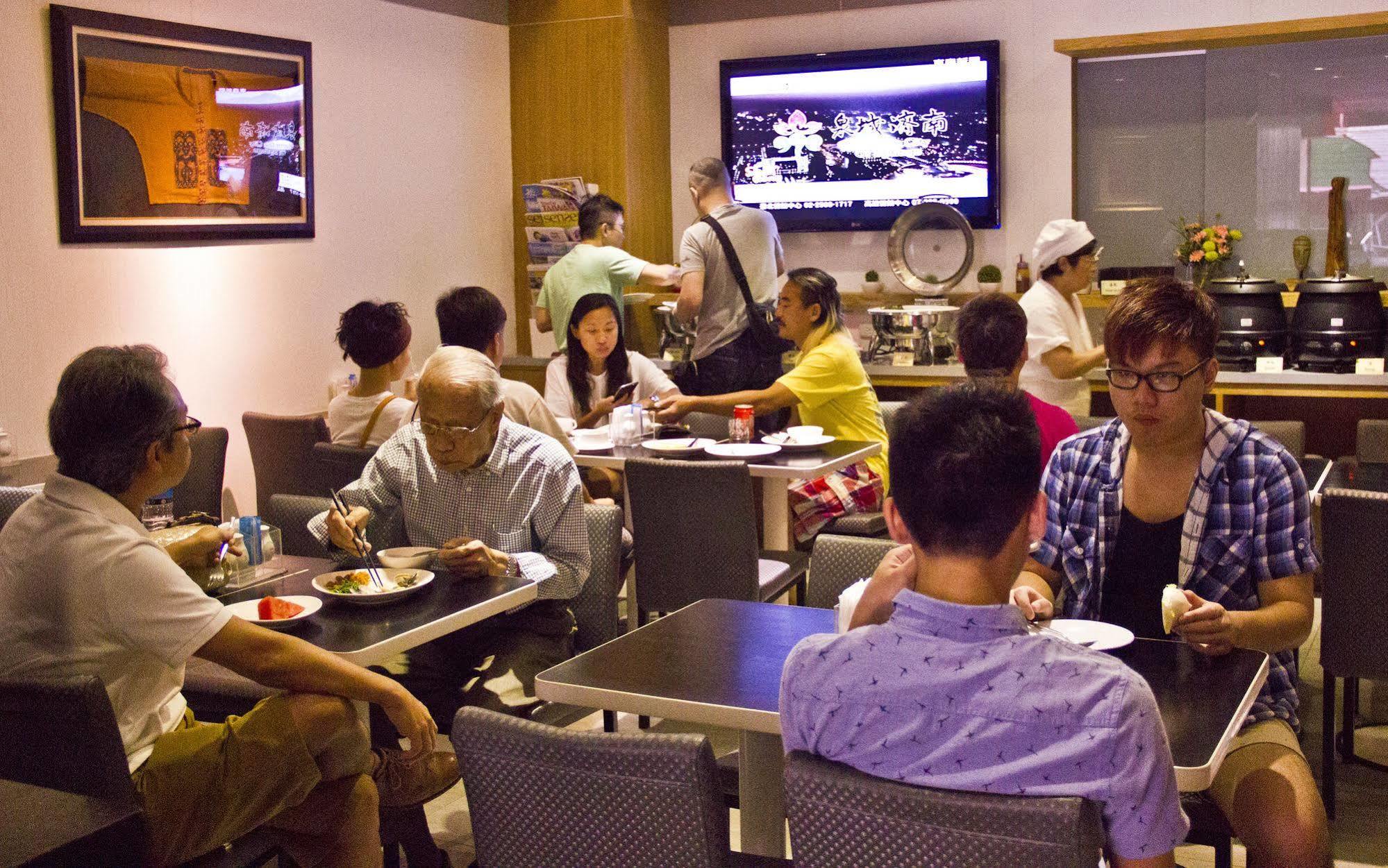 新麗旅店 Newful Hotel Taipei Esterno foto